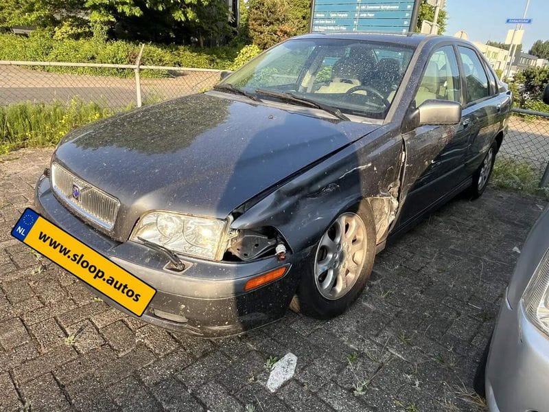 Volvo S40